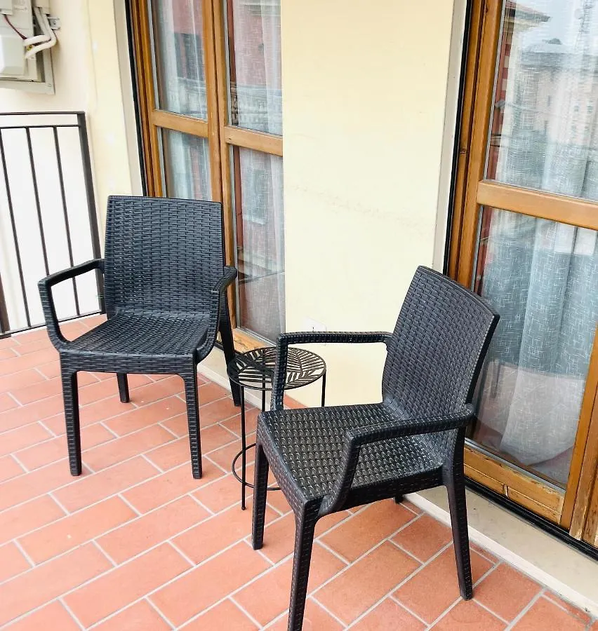 Apartment Appartamento Giallo Peschiera del Garda